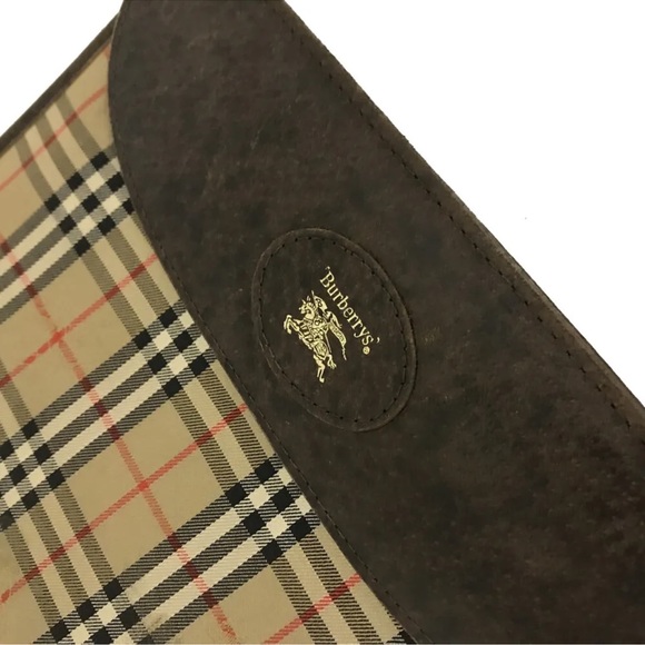 Authentic Burberrys Check Beige Nylon Poach Clutch Bag - Picture 11 of 11